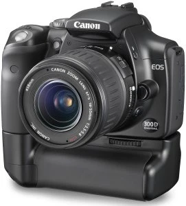 Canon EOS 300D mit Objektiv EF-S 18-55mm 3.5-5.6 Black Edition