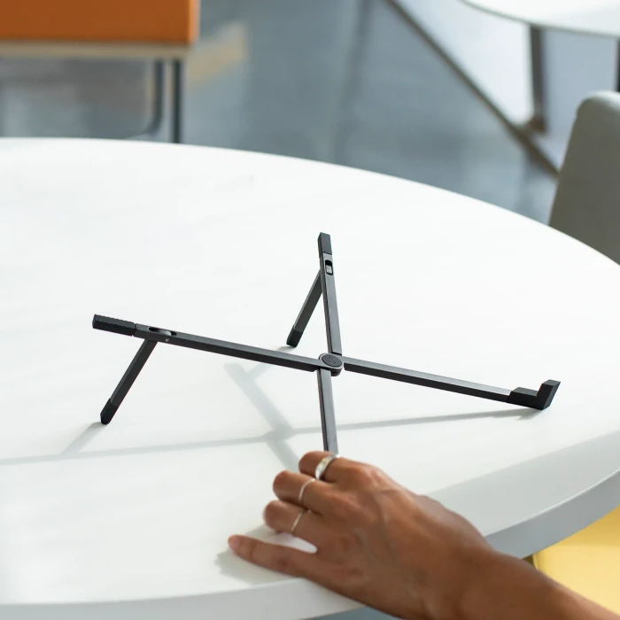 Native Union Ultra-slim, Notebook-Stand 13-16", faltbar