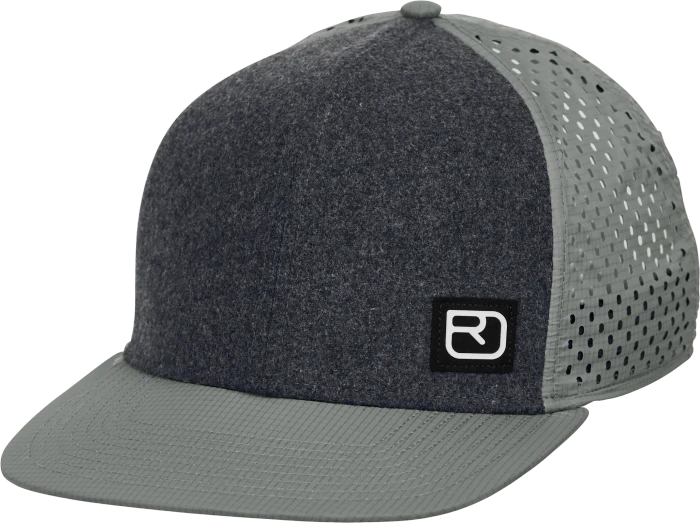 Ortovox Logo Air Trucker Kappe