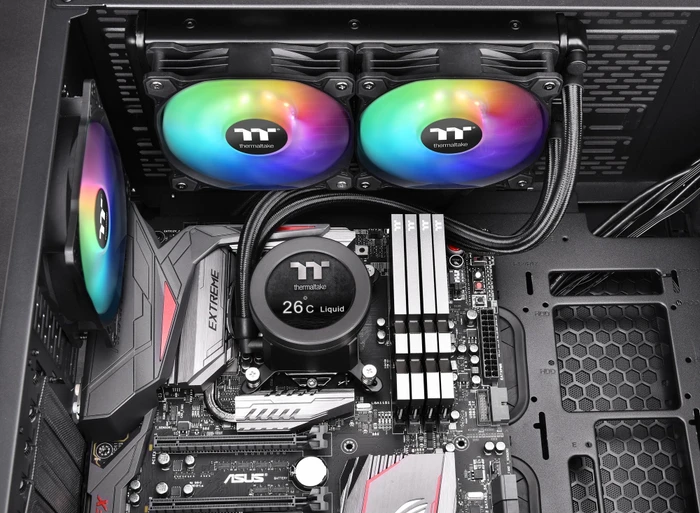 Thermaltake Floe Ultra 240 RGB