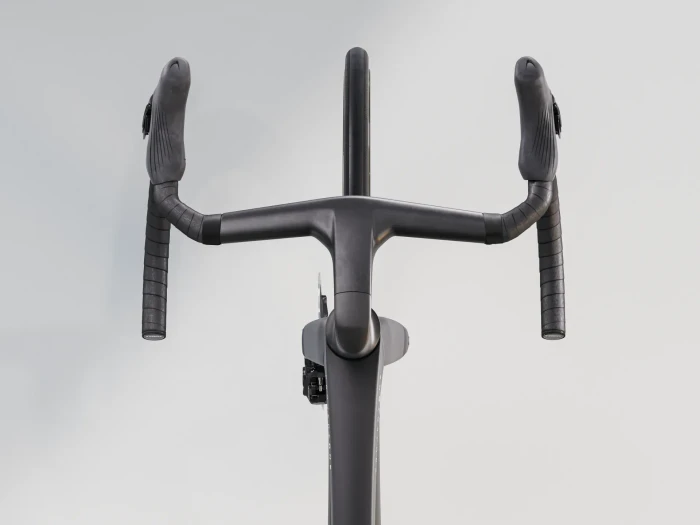 Trek Madone SLR 9 Gen 8 matte carbon smoke/prismatic pearl Modell 2025