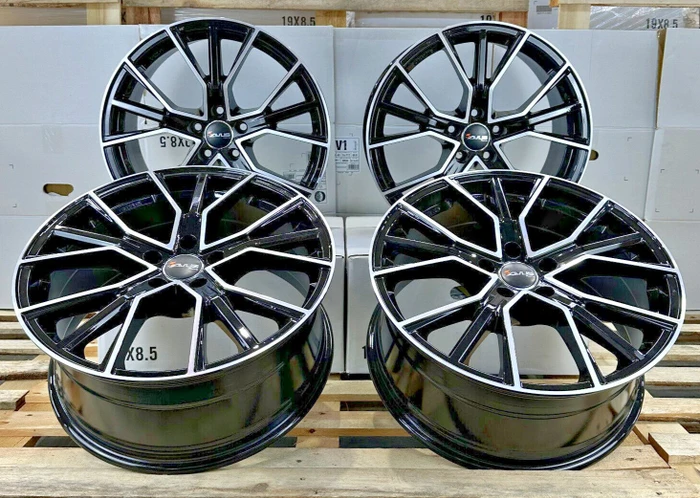 Avus Racing AF18 8.0x18 5/112 ET35 (verschiedene Farben)