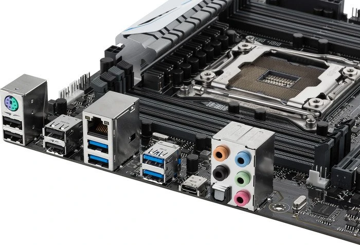 ASUS X99-E (Intel 2011-3)