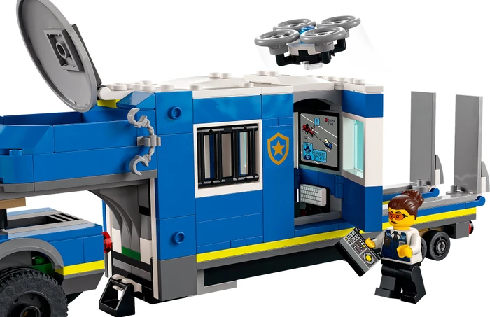 LEGO City - Mobile Polizei-Einsatzzentrale (60315) – Bild 4 von 6