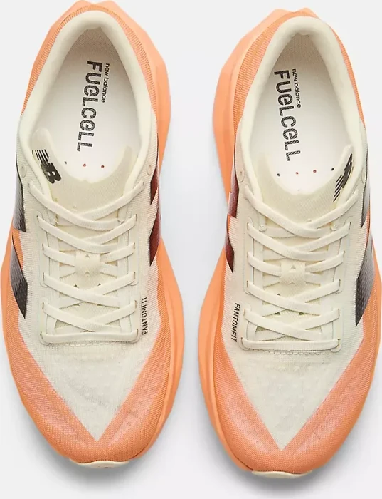 New Balance FuelCell Rebel v4 hot mango/angora/black (Herren)