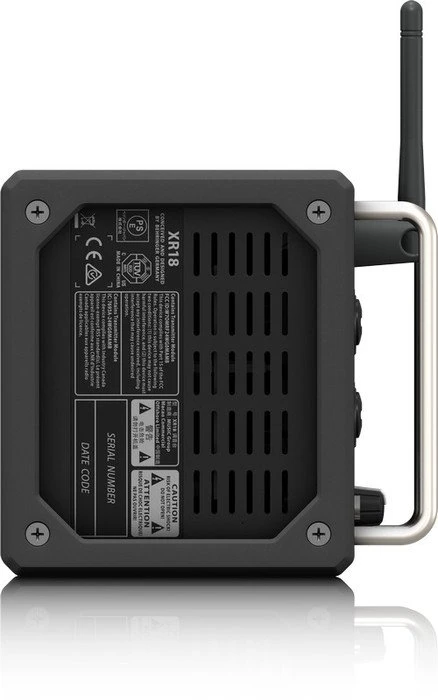 Behringer X AIR XR18