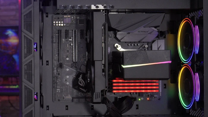 AeroCool Flo, schwarz, Glasfenster