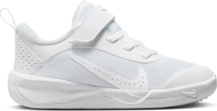 Nike Omni Multi-Court white/pure platinum (Junior)