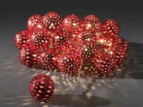 Konstsmide Dekolichterkette rot LED 24x warmweiß