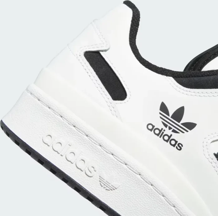 adidas Forum Low CL core white/core black