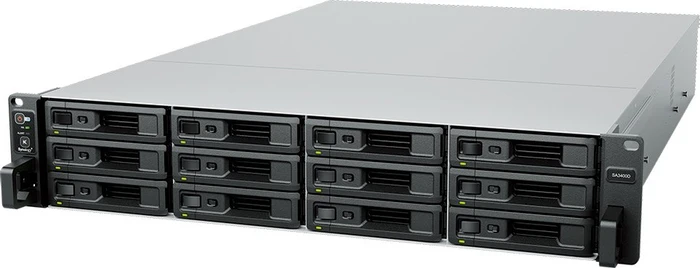 Synology SA3400D, 8GB RAM ECC, 1x RJ-45 10GBase-T, 2x RJ-45 1000Base-T, 2HE