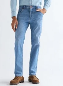 Wrangler Greensboro High Stretch Jeans tobacco ice (Herren)