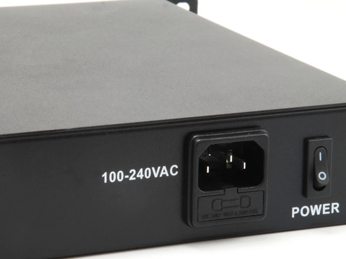 LevelOne GEP Rackmount Gigabit Switch, 24x RJ-45, 2x SFP, 150W PoE+