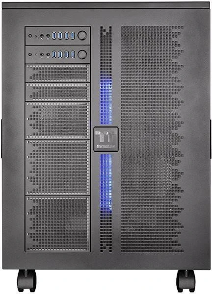 Thermaltake Core W200, Acrylfenster