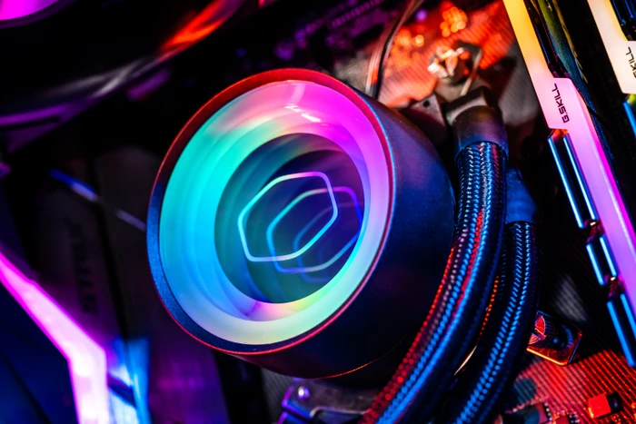 Cooler Master MasterLiquid ML240 Mirror