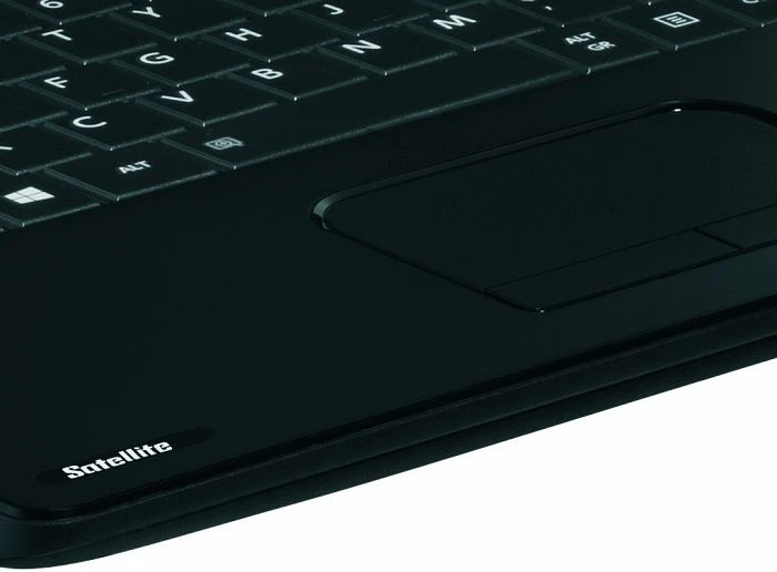 Toshiba Satellite C70D-B-302, schwarz, A4-6210, 4GB RAM, 750GB HDD, DE