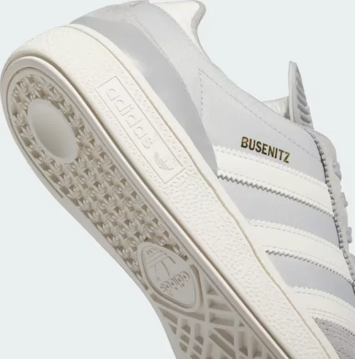adidas Busenitz mgh solid grey/chalk white/gold metallic (Herren)