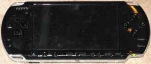 Sony PlayStation Portable Grundgerät - Value Pack Bundle