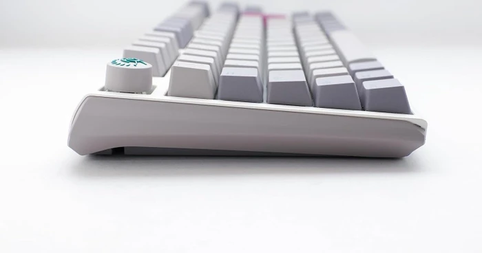 Ducky One 3, Mist Grey, TKL, PBT, LEDs RGB, MX RGB ERGO CLEAR, USB, UK