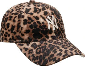 New Era 9FORTY New York Yankees Essential Kappe leo velour