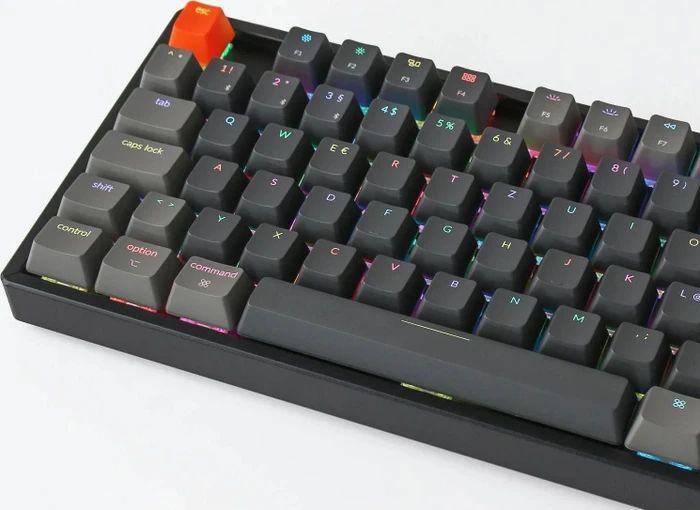 Keychron K8, 80% TKL, LEDs weiß, schwarz, Gateron BROWN, USB/Bluetooth, DE