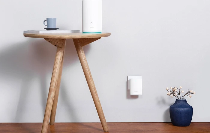 Huawei WiFi Q2 Pro 1+2, Router und 2x Powerline/WLAN-Access Point Set, 3er-Bundle