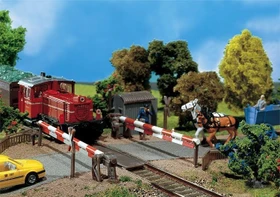 Faller Beschrankter Bahnübergang