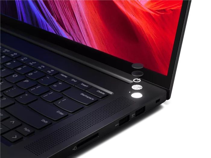 Lenovo ThinkPad P1 G6, Core i9-13900H, 32GB RAM, 1TB SSD, RTX 2000 Ada Generation, DE
