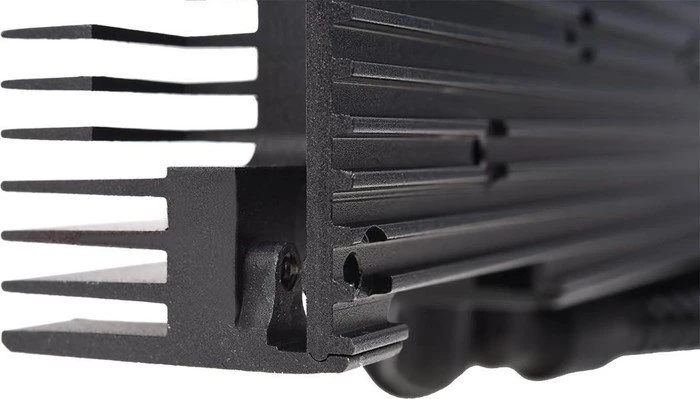 Alphacool Eiswolf 120 GPX Pro GTX Titan X/GTX 980 Ti M01