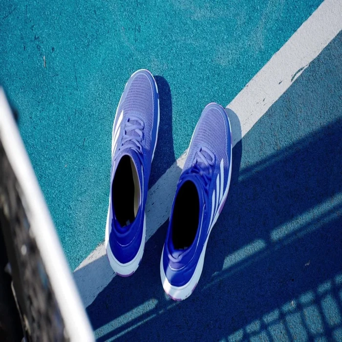 adidas Ubersonic 4 lucid blue/cloud white/purple burst (Junior)
