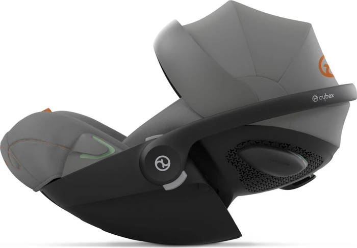 Cybex Cloud G i-Size ohne Basis lava grey comfort 2023