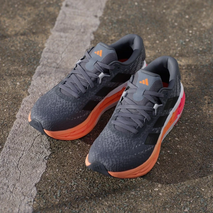 adidas Adistar 4 onix/core black/lucid orange (Herren)