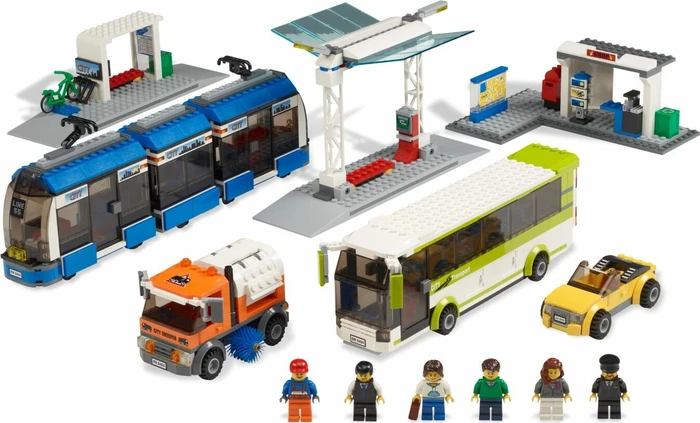 LEGO City Stadt - Große Bus- und Tramstation