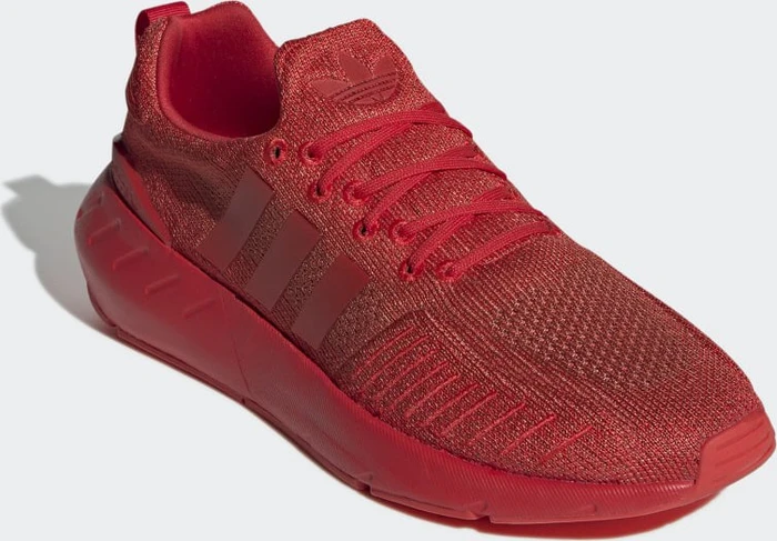 adidas Swift Run 22 vivid red/altered amber/cloud white