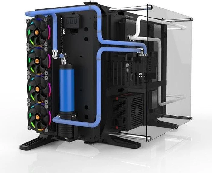 Thermaltake Core P7 schwarz, Glasfenster