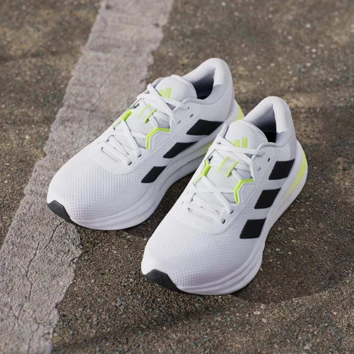 adidas Galaxy 7 cloud white/core black/solar slime (Herren)