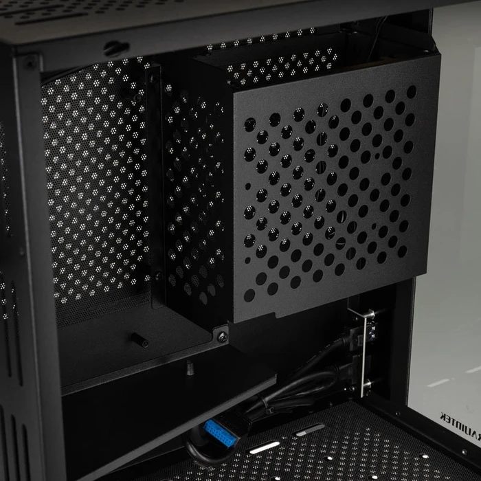 Raijintek Paean Mini, Glasfenster, Mini-ITX