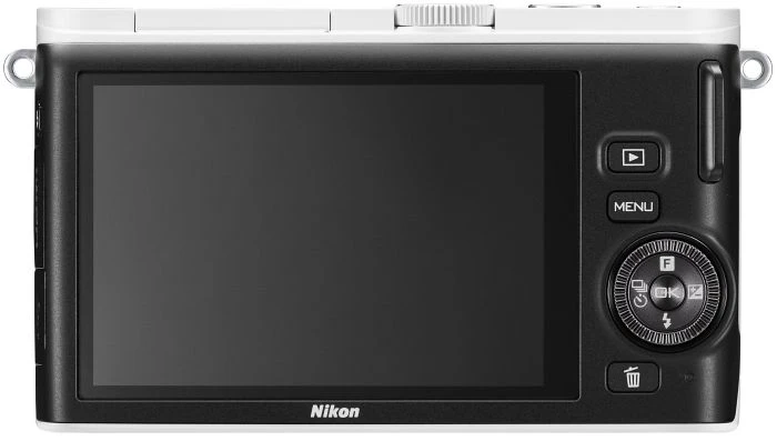 Nikon 1 J3 weiß mit Objektiv 1 NIKKOR 10-100mm 4.0-5.6 VR