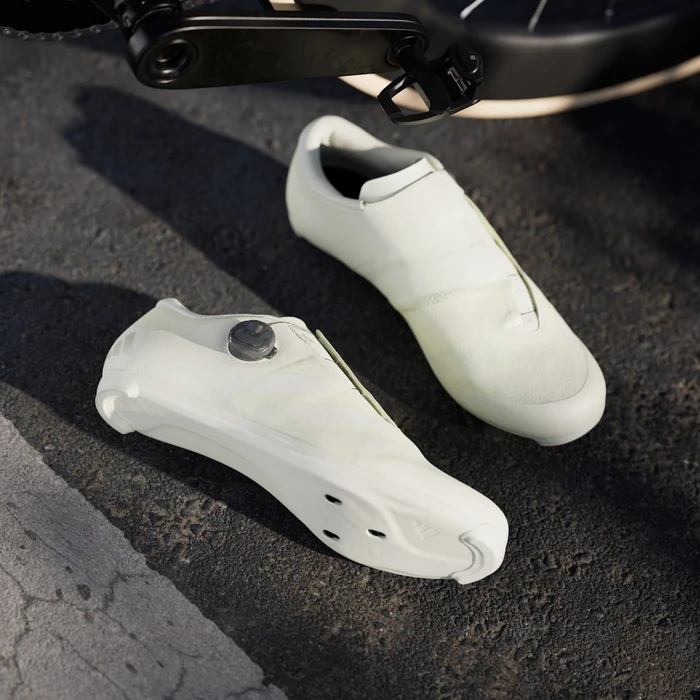adidas The Road BOA off white/cloud white