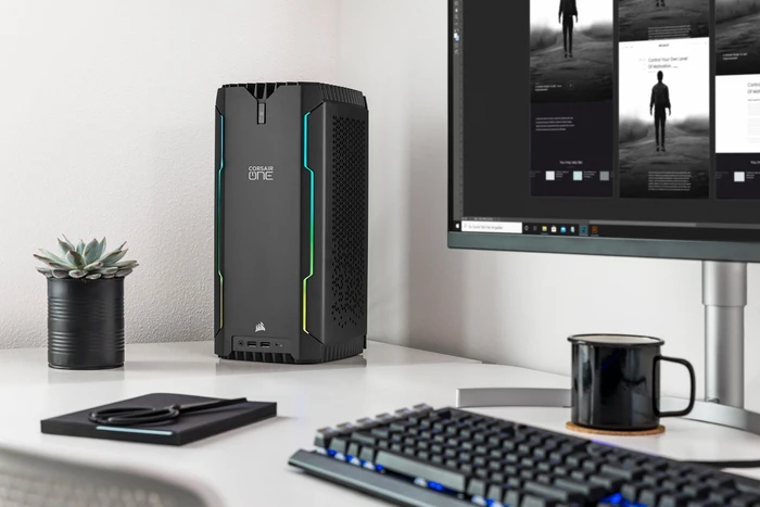 Corsair ONE i300, Core i9-12900K, 64GB RAM, 2TB SSD, GeForce RTX 3080 Ti