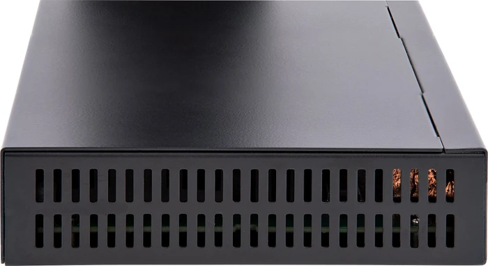 StarTech DS52 Desktop 2.5G Switch, 5x RJ-45