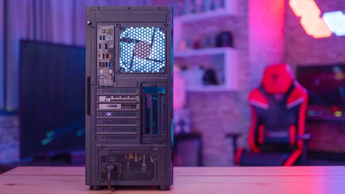 AeroCool Cronus, Glasfenster