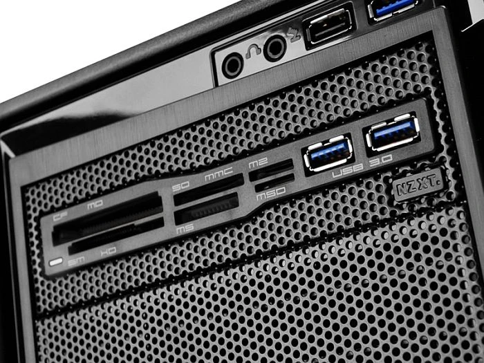 NZXT Aperture M, USB 2.0