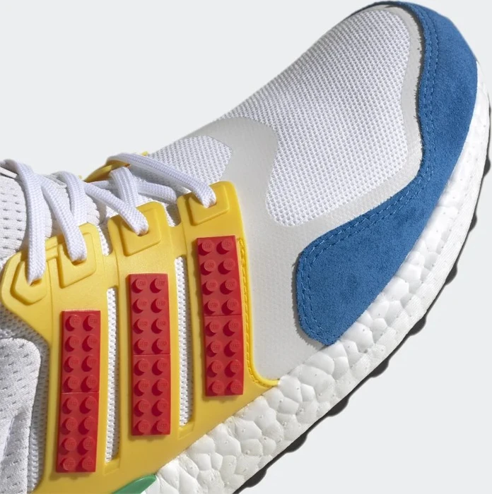 adidas Ultraboost DNA X LEGO Colors cloud white/red/shock blue/green