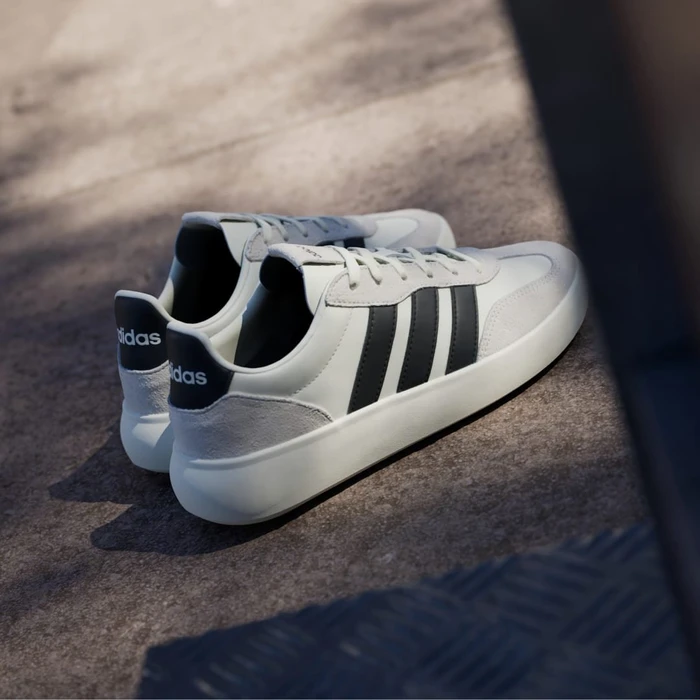 adidas Barreda Decode off white/core black (Damen)