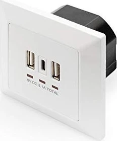 Digitus Steckdose mit USB-A & USB-C Ports