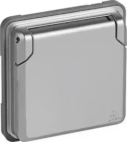 Legrand Soliroc Steckdose IP44, grau