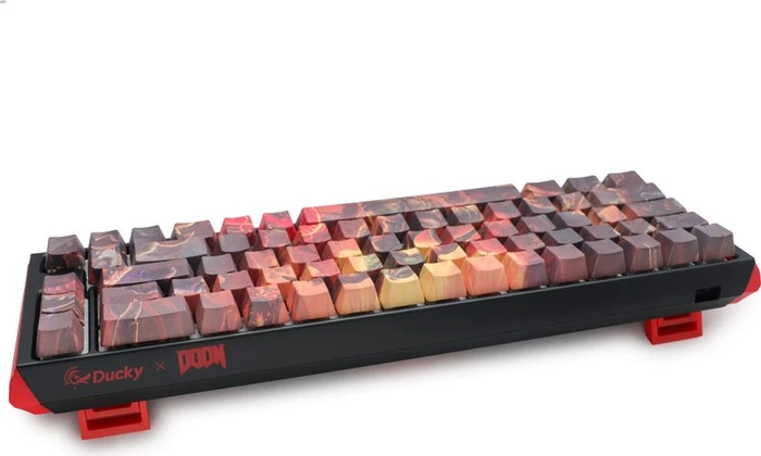 Ducky x Doom One 3 SF Limited Edition, PBT, LEDs RGB, MX RGB RED, USB, DE