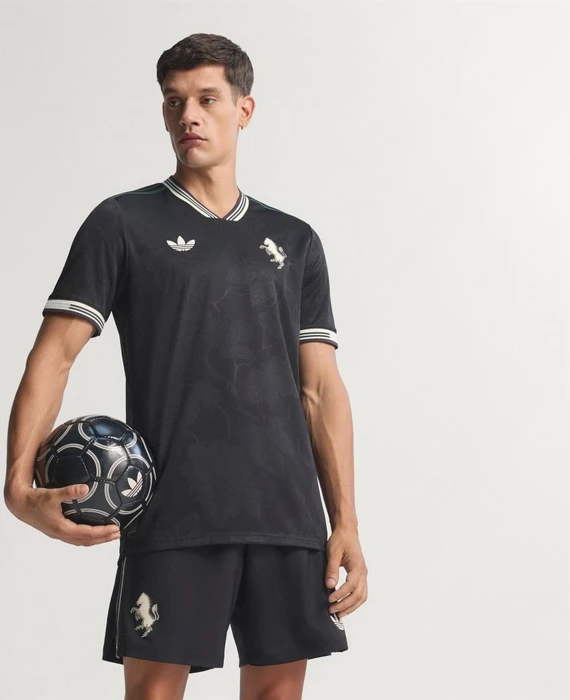 adidas Juventus Turin Authentic 2025/2026 Ausweichtrikot kurzarm (Herren)