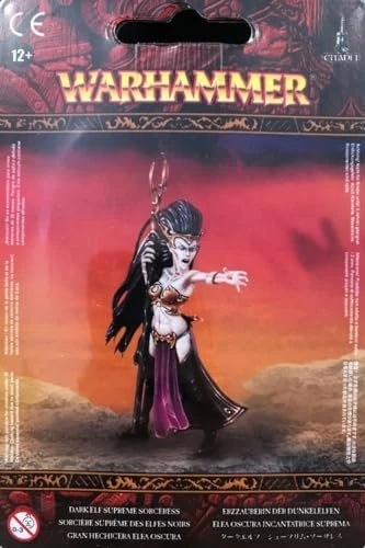 Games Workshop Warhammer Age of Sigmar - Daughters of Khaine - Sorceress